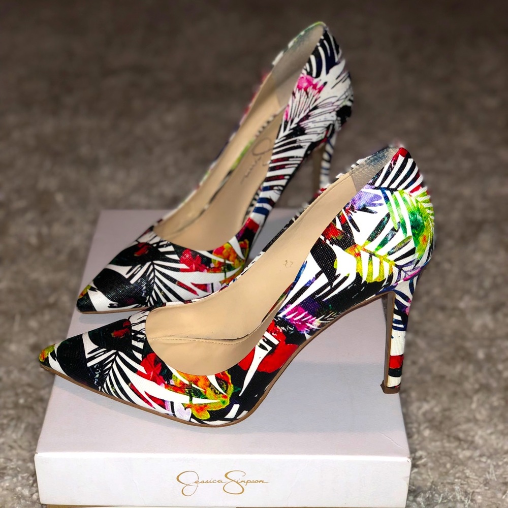 Floral pump
